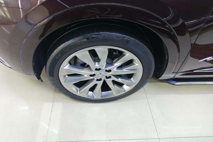 Used Buick Envision 2022 Encore Plus Avenir Aivia 7-Seater Edition Left Front Wheel Hub
