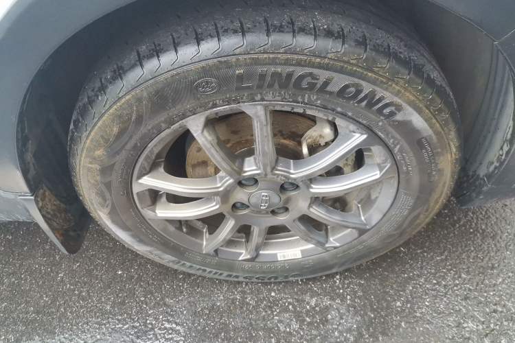 Used Geely Auto Vision X3 2021 PRO 1.5L CVT Deluxe Model
