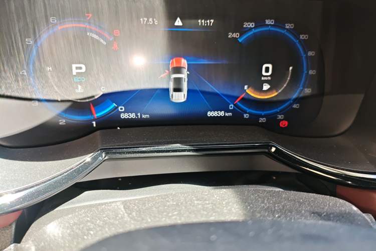 Used GAC Trumpchi GS8 2020 GS8S 390T Two-Wheel Drive Prestige Edition Odometer Close Up