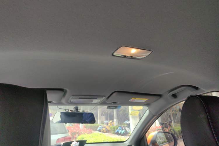 Used Honda XR-V 2017 1.5L LXi CVT Classic Edition Headliner