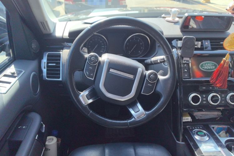 Used Land Rover Discovery 2017 3.0 SC V6 SE
