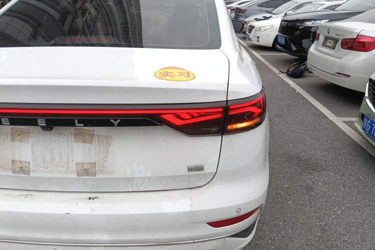 Used Geely Auto Emgrand 2025 4th Generation 1.5L CVT Luxury Version