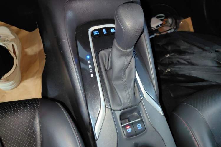 Used Toyota Levin 2021 Dual-Motor 1.8H E-CVT Leading Edition
