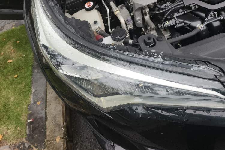 Used Toyota IZOA 2020 2.0L Yichi Version
