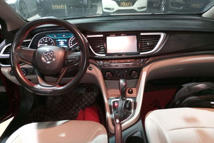 Used Buick GT 2015 15N Automatic Elite Version Center Console