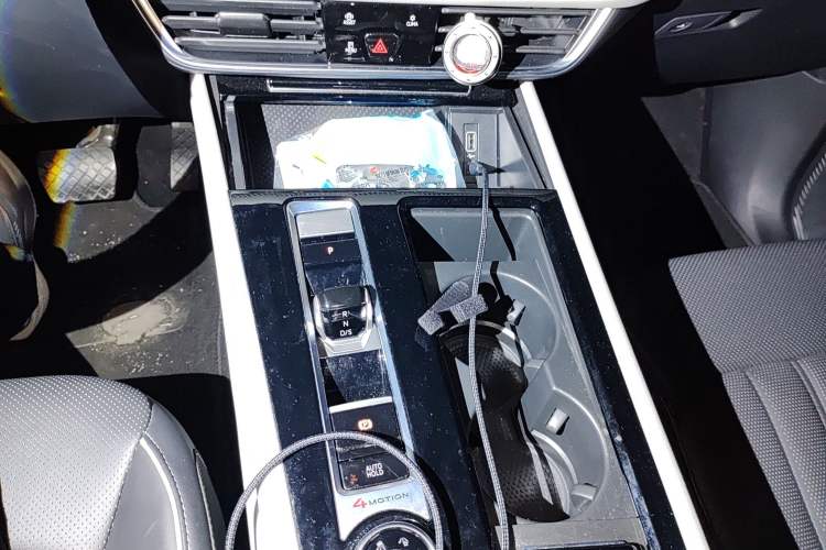 Used Volkswagen Teramont 2022 380TSI Four-Wheel Drive Prestige Luxury Edition Gear Lever