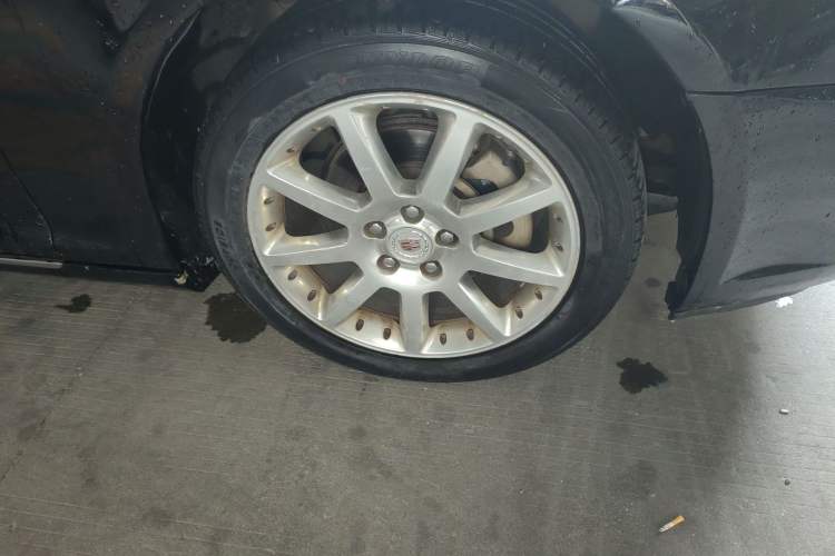 Used Cadillac SLS Seville 2011 2.0T Luxury Edition
