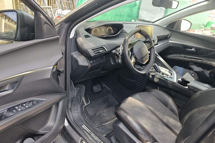 Used Peugeot 5008 2017 380THP 5-Seater Elite Edition Driver Seat