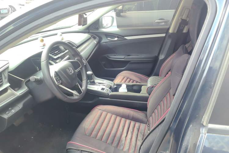 Used Honda Civic 2019 220TURBO CVT Dynamic Edition China VI