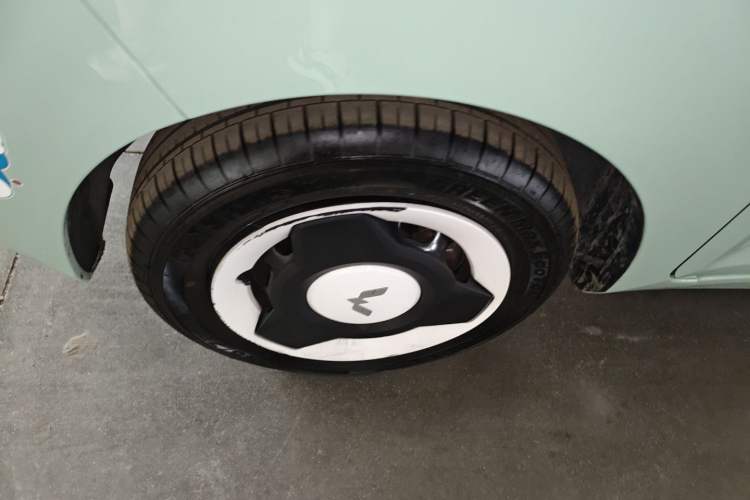 Used Wuling Hongguang MINIEV 2021 Macaron Premium Model – Lithium Iron Phosphate