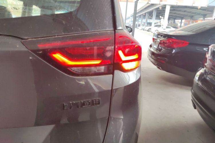 Used Chevrolet Orlando 2019 Redline 530T Automatic Enjoyment Version (5+2 Seating) China VI
