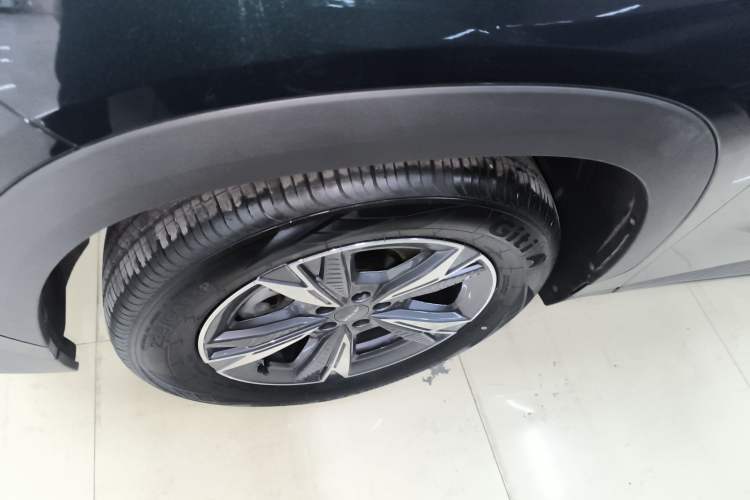 Used JETOUR Dashing 2023 1.5T DCT Starlight Shine Pro Edition
