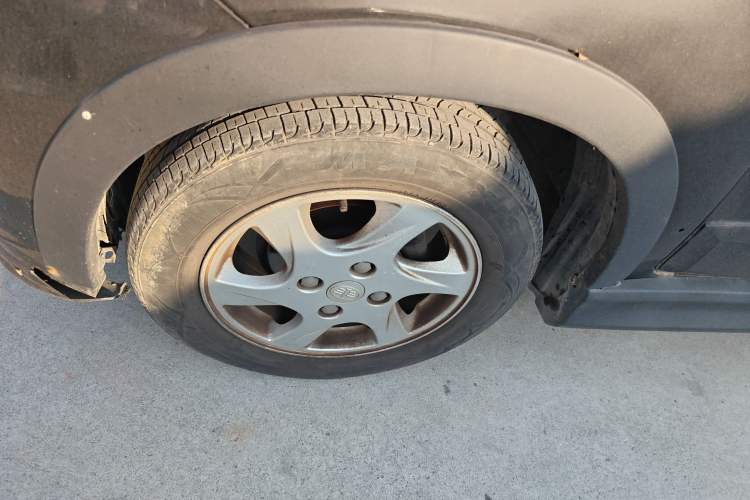 Used FAW Senya S80 2015 1.5L Automatic 7-Seater Urban Edition
