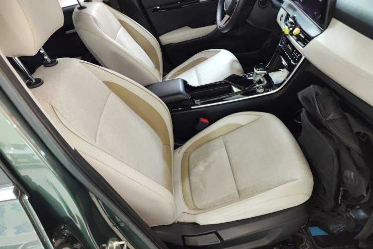 Used Kia Seltos 2023 1.5L CVT Luxury Edition
