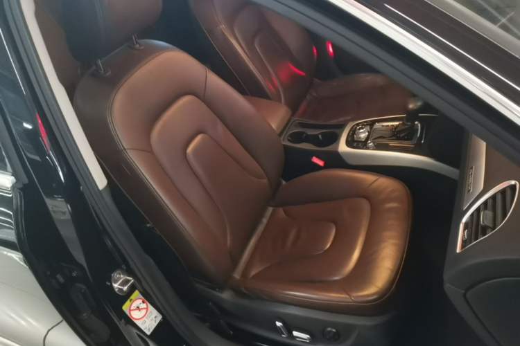 Used Audi A4 2014 40 TFSI allroad quattro plus version
