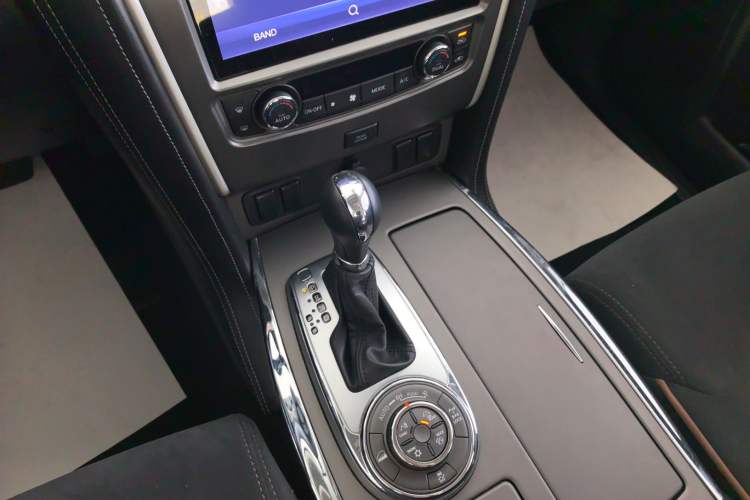 Used Nissan Patrol 2018 Y62 4.0 XE Middle East