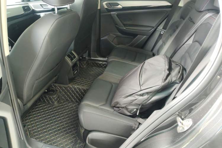 Used Volkswagen Tayron 2020 330TSI Two-Wheel Drive Luxury Smart Connectivity Version Left Rear Seat