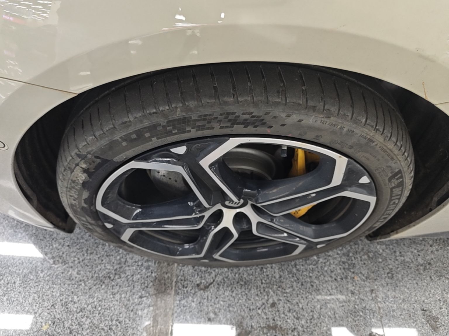 Xiaomi Auto SU7 2024 Four-Wheel Drive Ultra-Long Range Advanced Intelligent Driving Max Edition — снимка 10