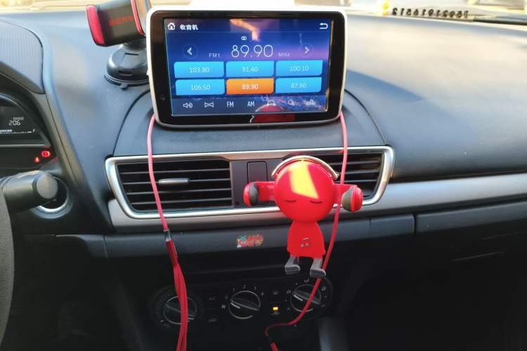 Used Mazda Mazda 3 Axela 2014 Sedan 1.5L Manual Comfort Model