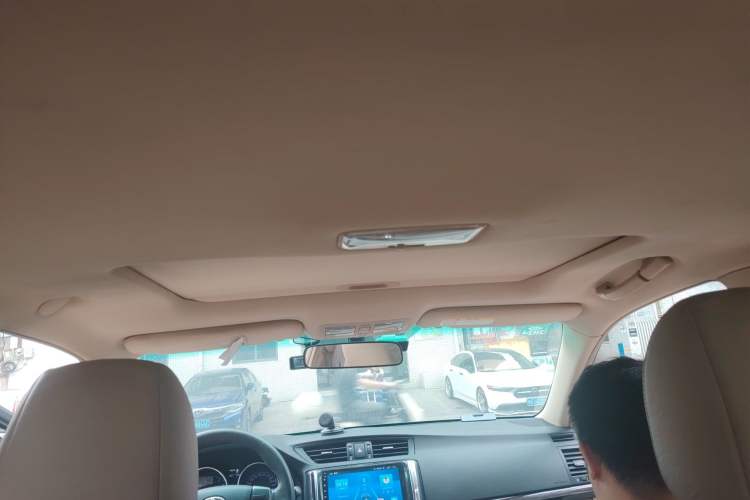 Used Toyota Reiz 2012 2.5V Fengdu Elite Stylish Edition Headliner