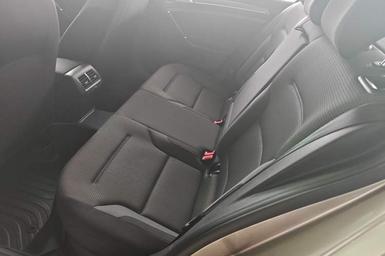 Used Volkswagen Golf 2015 1.4TSI Automatic Comfort Model