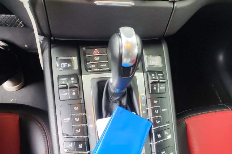 Used Porsche Macan 2016 Macan S 3.0T Gear Lever