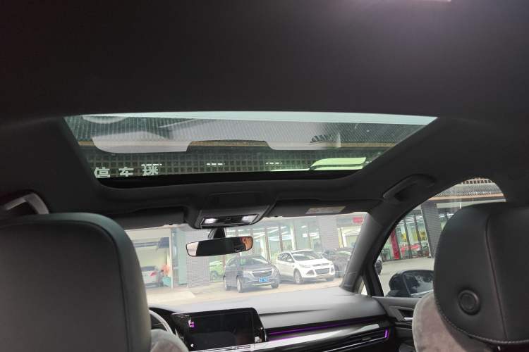 Used Volkswagen Golf 2023 280TSI DSG R-Line Lite
