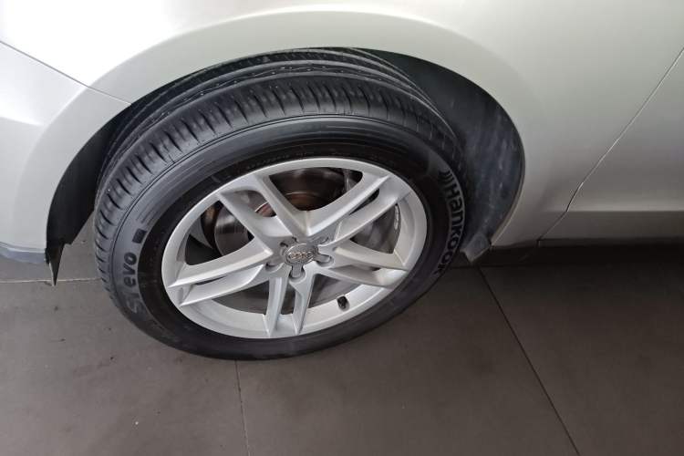 Used Audi Q5 2017 40 TFSI Comfort Model