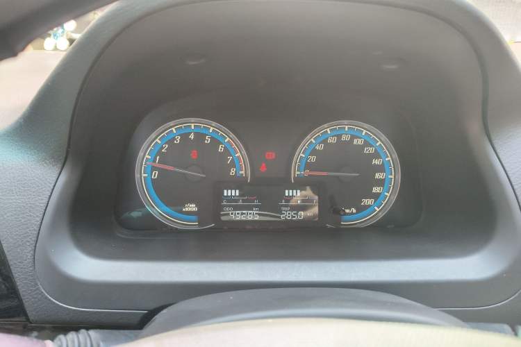 Used Baojun 730 2014 1.5L manual Comfort version 7 seats