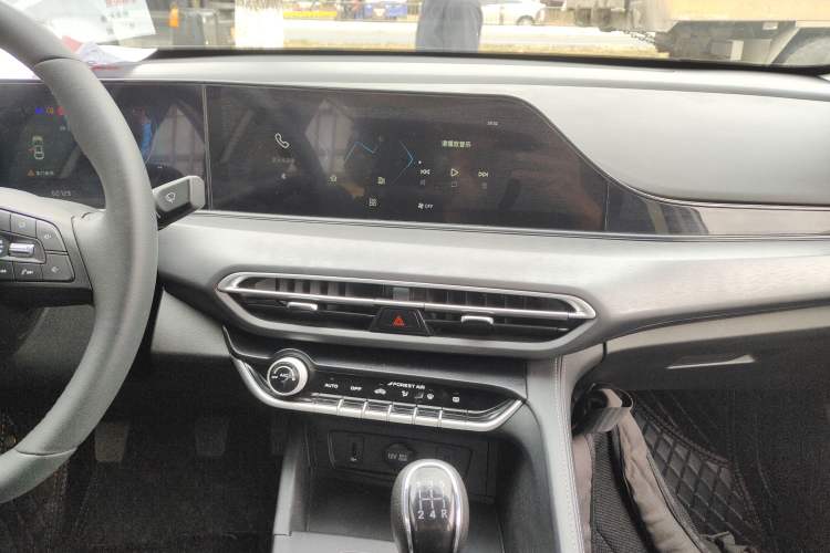 Used Changan Eado 2021 PLUS 1.6L GDI Manual Luxury Model
