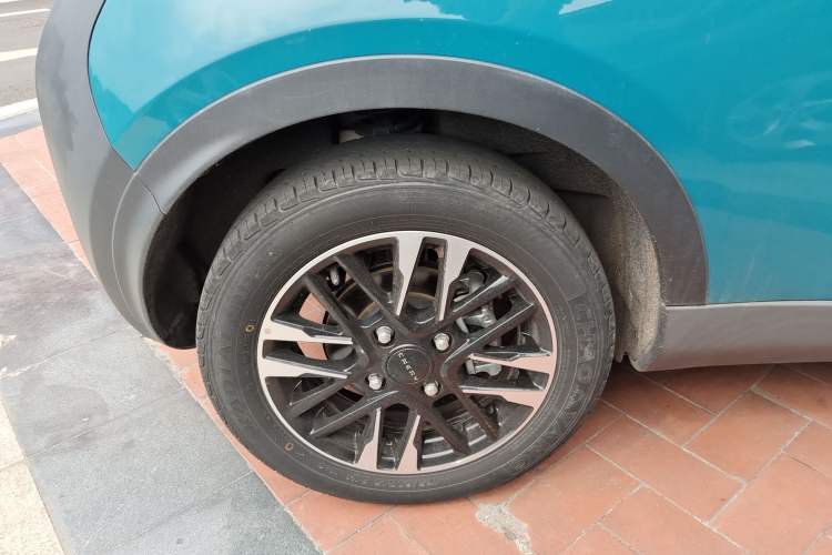 Used Chery New Energy Little Ant 2022 Restyled Version Sweet Pink Edition Half-Sugar Version 30.6 kWh 30 kW 301 km