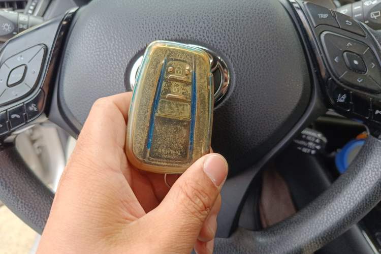 Used Toyota C-HR 2020 2.0L Leading Edition
