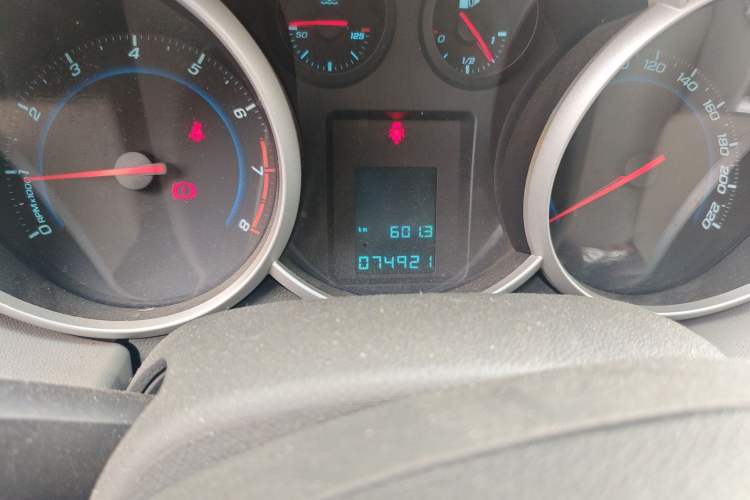 Used Chevrolet Cruze 2013 1.6L SL MT
