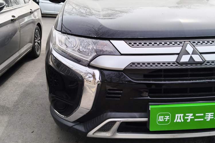Used Mitsubishi Outlander 2020 2.0L Two-Wheel Drive Comfort Edition 5 Seats