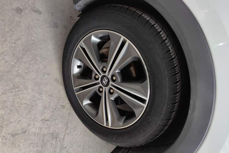 Used Hyundai ix25 2015 1.6L Automatic Two-Wheel Drive Smart GLS Trim