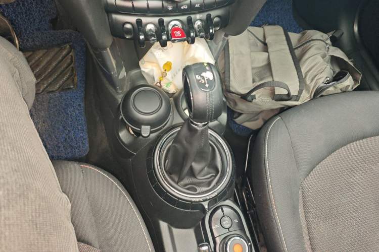 Used MINI 2014 1.5T COOPER Fun Gear Lever