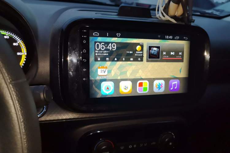 Used Roewe Clever 2022 311km QiQi BoBo Edition