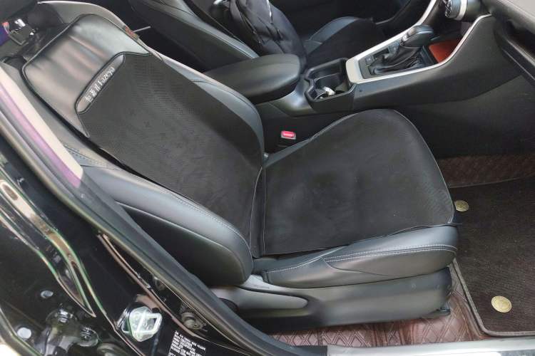 Used Toyota Wildlander 2022 Dual-Engine 2.5L E-CVT Two-Wheel Drive Luxury PLUS Edition