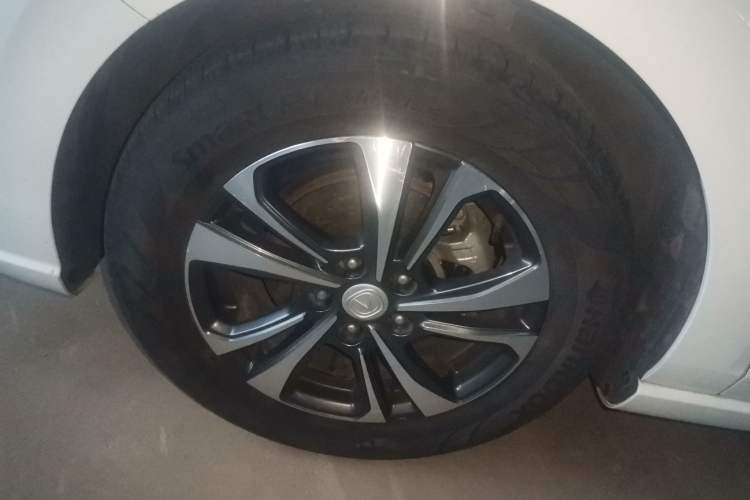 Used CHANGAN Eado 2021 PLUS 1.6L GDI Manual Luxury Model
