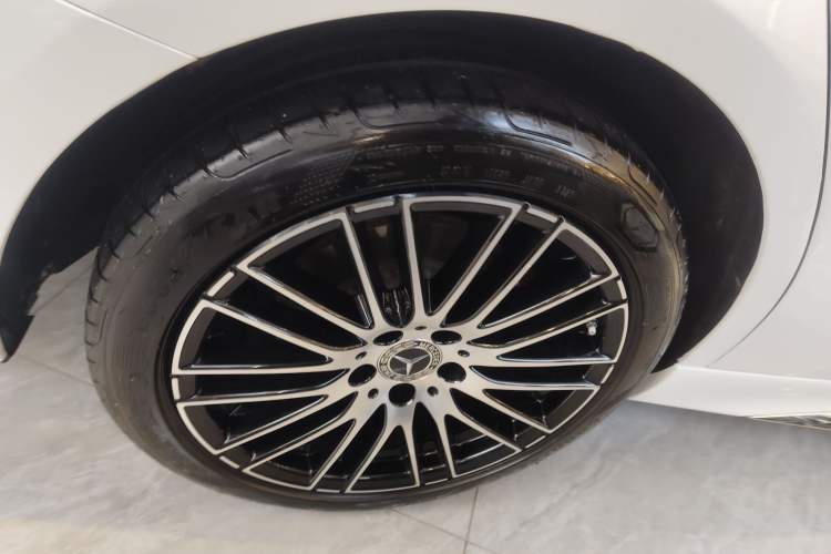 Used Mercedes-Benz C-Class 2024 C 260 L Sport Edition Exterior 5