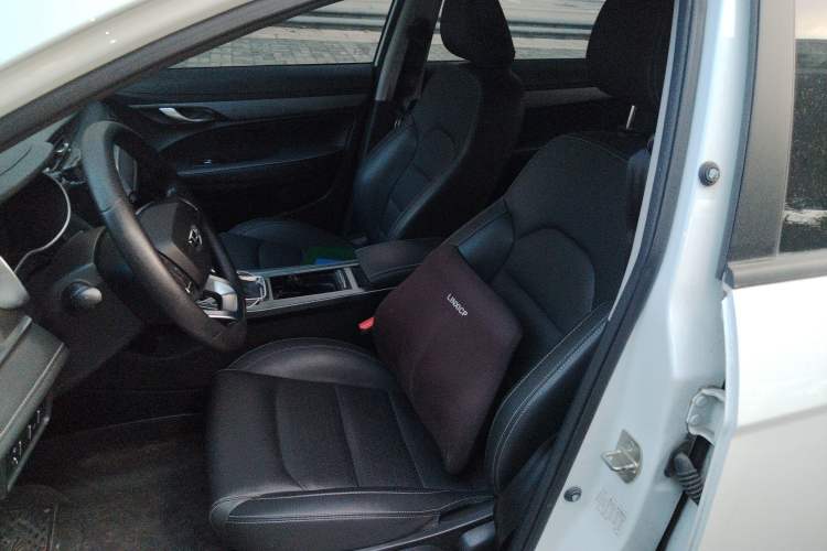 Used Geely Auto Emgrand 2021 UP 1.5L CVT Luxury Model
