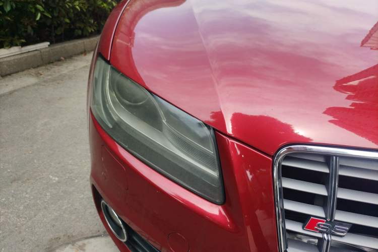 Used Audi S5 2010 S5 3.0T Sportback Right Front Headlight