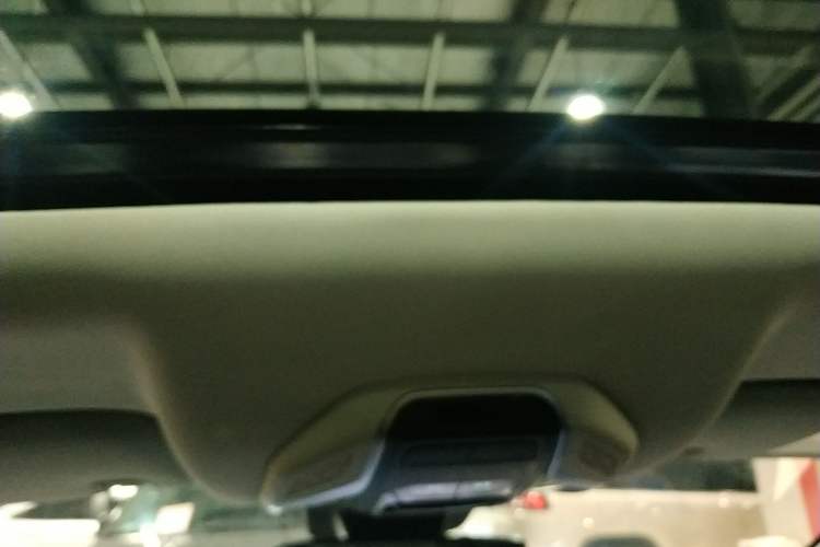 Used Geely Auto Jiajie 2023 Geely Jiaji L 1.5TD DCT Luxury Model
