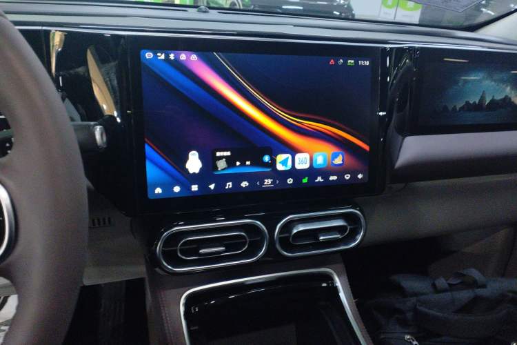 Used Leapmotor C11 2023 Range-Extended 300 Comfort Edition Audio And AC Panel