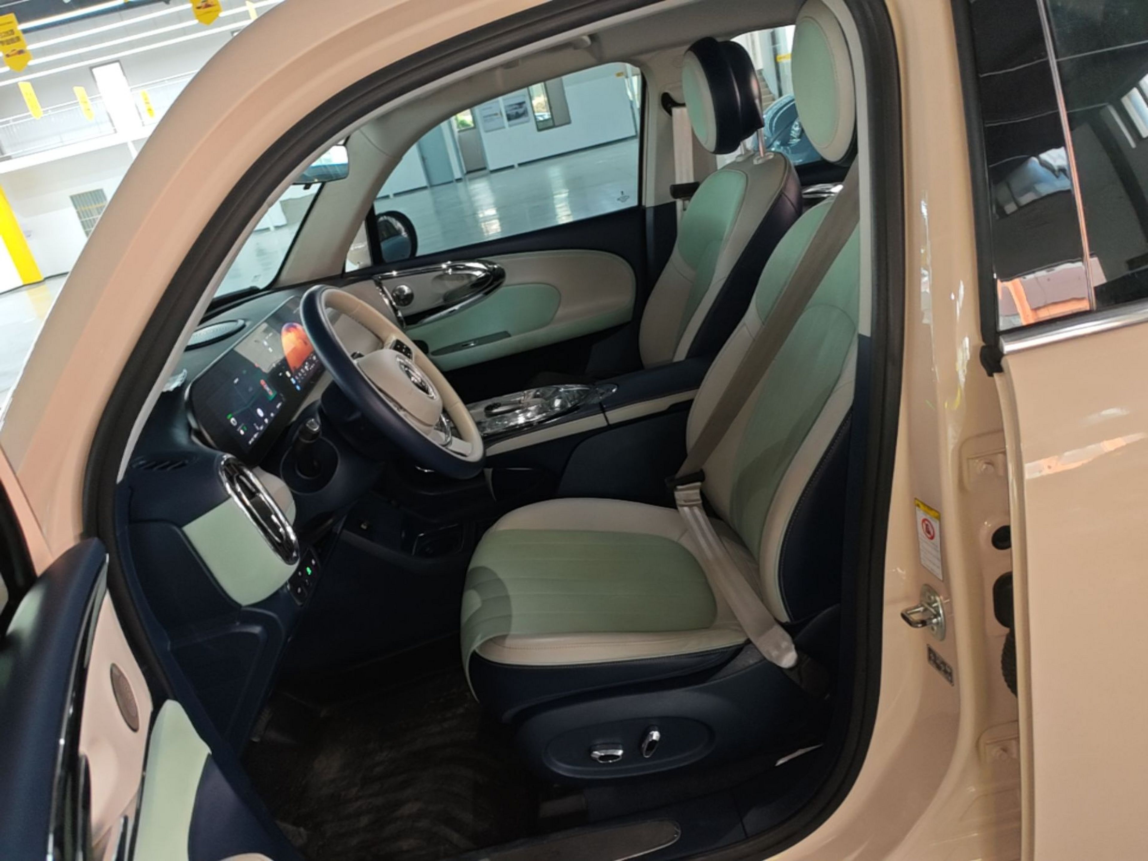 Interior delantero