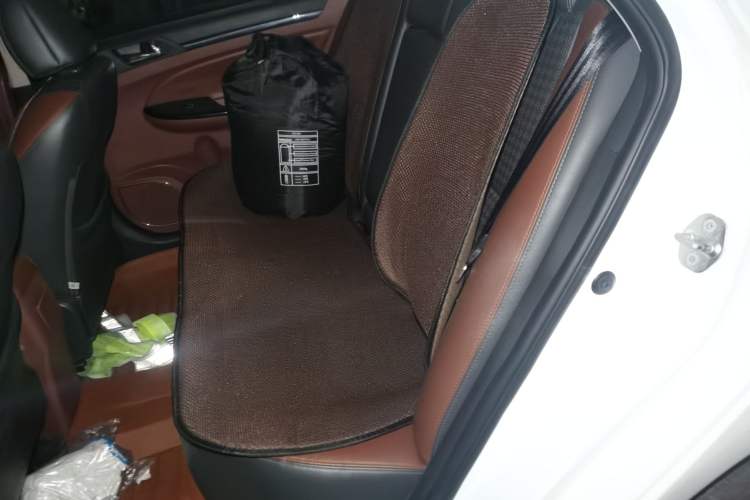 Used BYD Surui 2015 Revised Version 1.5L Automatic Luxury Edition
