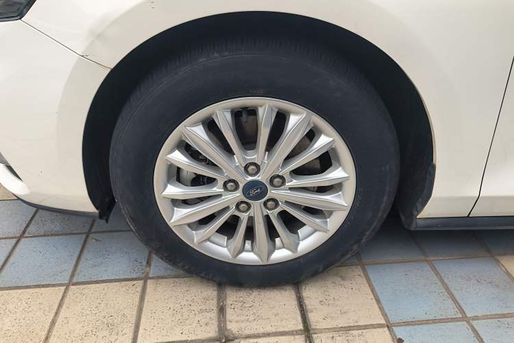 Used Ford Focus 2021 Sedan EcoBoost 180 Automatic Trendy Model
