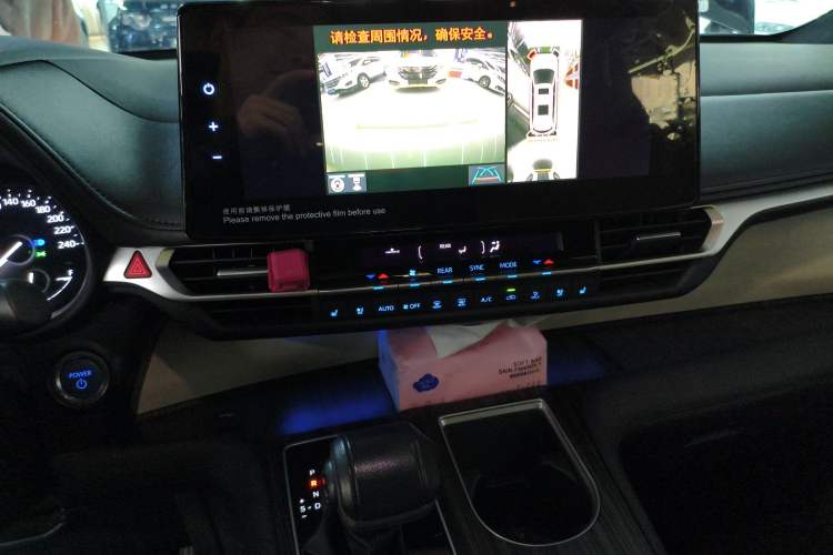 Used Toyota Granvia 2022 2.5L Hybrid Prestige Edition