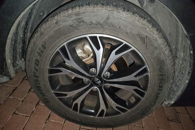 Used Hyundai Santa Fe 2017 2.0T Automatic All-Wheel Drive Smart 7-Seater