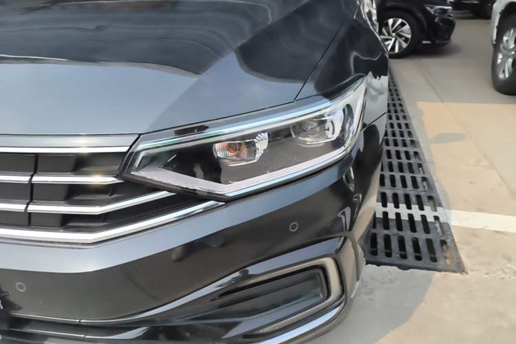 Used Volkswagen Magotan GTE Plug-in Hybrid 2022 GTE Luxury Model
